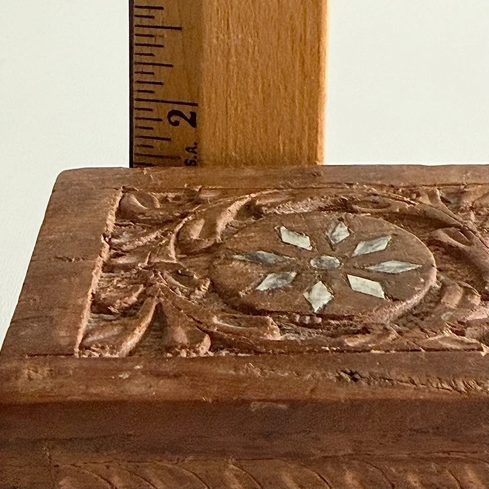 Vintage Handcarved Wood Box Jewelry Small‎ Brown Floral Ornate Primitive